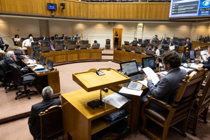 Senado debatirá proyecto que reconoce a conscriptos como víctimas de DD.HH. entre 1973 y 1990