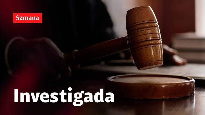 Jueza investigada por su forma de vestirse arremetió contra la rama Judicial