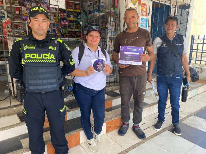Alianza fortalece el comercio legal en Cartagena