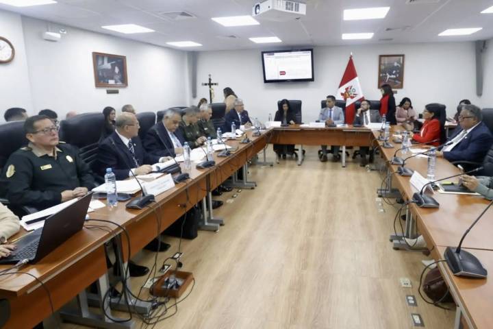 Proponen unidad militar permanente en Pataz para luchar contra la minería ilegal