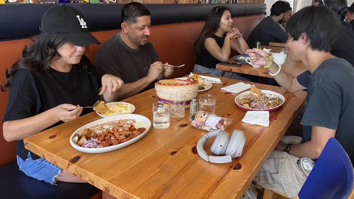 Moles La Tía is back after six years — and East LA is eating again