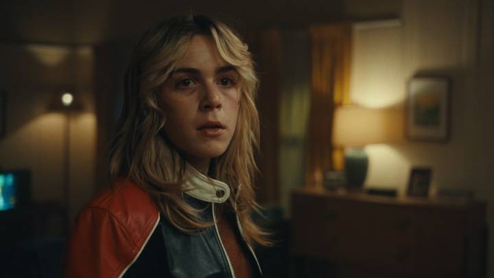 Kiernan Shipka, Krysten Ritter Film ‘Stone Cold Fox’ Gets US Deal
