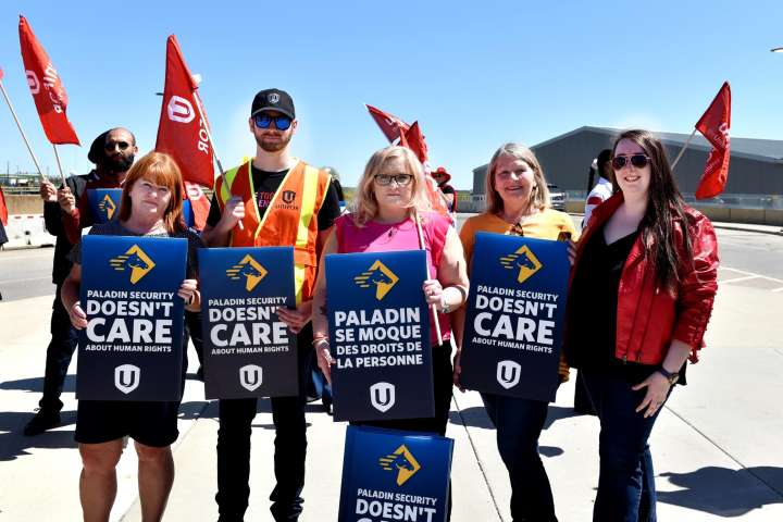 Calgary airport security screeners denied water and washrooms, says Unifor