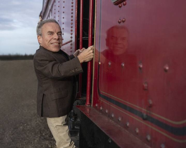 Warwick Davis vuelve como el profesor Flitwick en Harry Potter