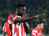Un año de cárcel y dos sin ir al fútbol por insultos racistas a Iñaki Williams