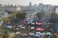 Marcha histórica: cientos de miles de personas se concentraron frente al Congreso en rechazo a los vetos de Milei