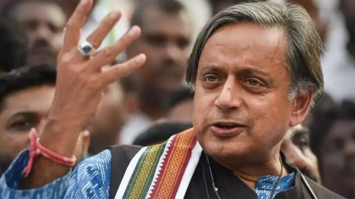 Tharoor wants Indian cricketers to play in the spirit of the game against Pak
