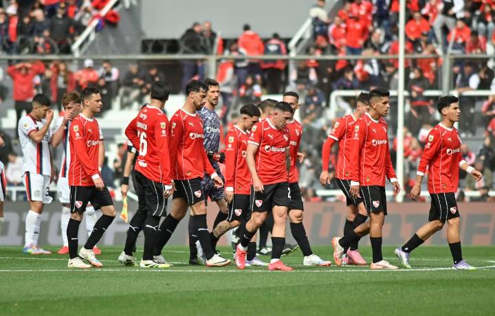 Limitados. Mientras espera a Quinteros, Independiente no supo cómo ganar y San Lorenzo se conformó pronto con el empate