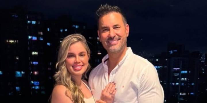 El ‘Negro’ Salas llegó al altar, pero recibió inesperado comentario de un invitado especial: “¿Tengo tiempo de oponerme a la boda?”