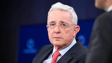 Expresidente Álvaro Uribe será candidato al Senado