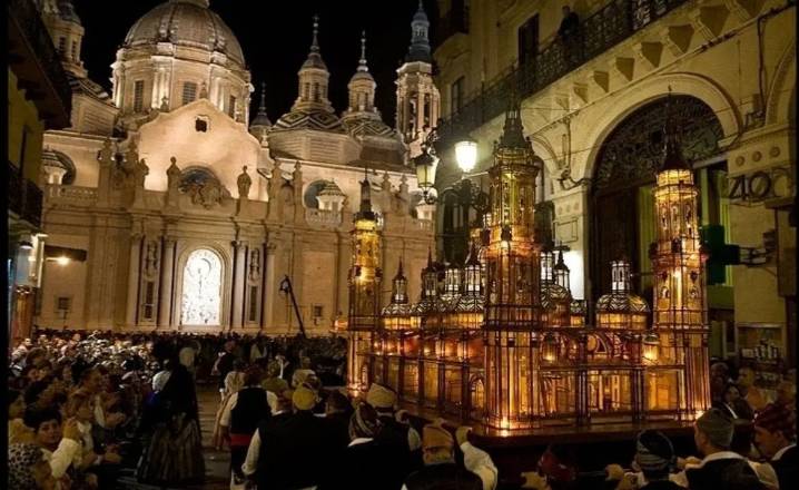 Anuncio oficial de última hora: cambia el Rosario de Cristal de Zaragoza