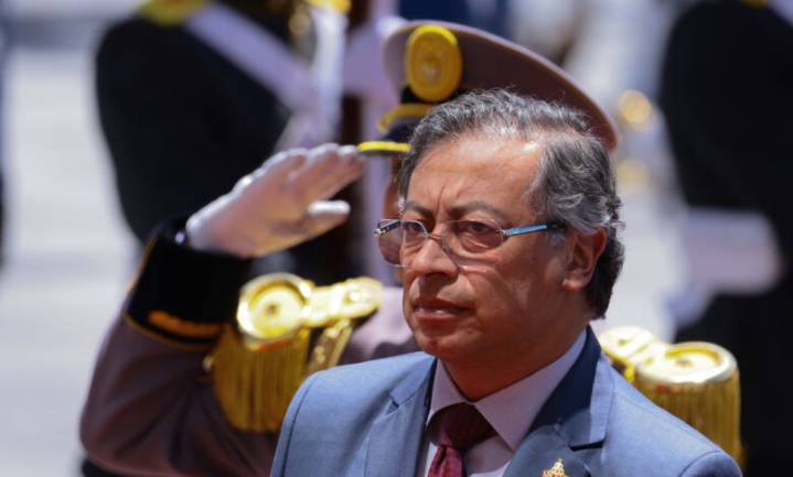 Petro afirma que Colombia no permitirá el uso de su territorio para invasiones