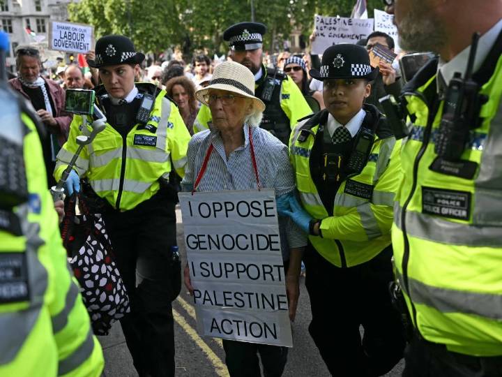 Policía de Londres arresta a centenares por apoyar a Palestina