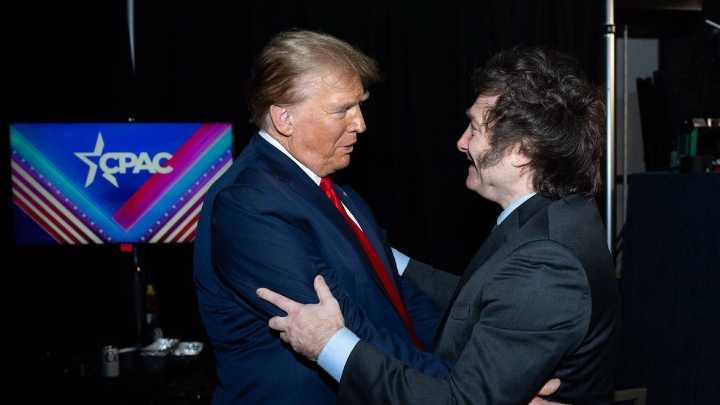 Afirman que el gobierno de Trump frenó el trámite para que argentinos puedan viajar sin visa a EE.UU