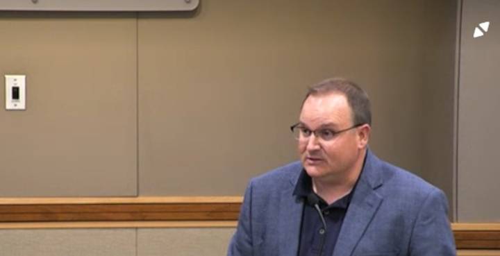Beachwood City Council wrestles over question of setting a limit on new house sizes