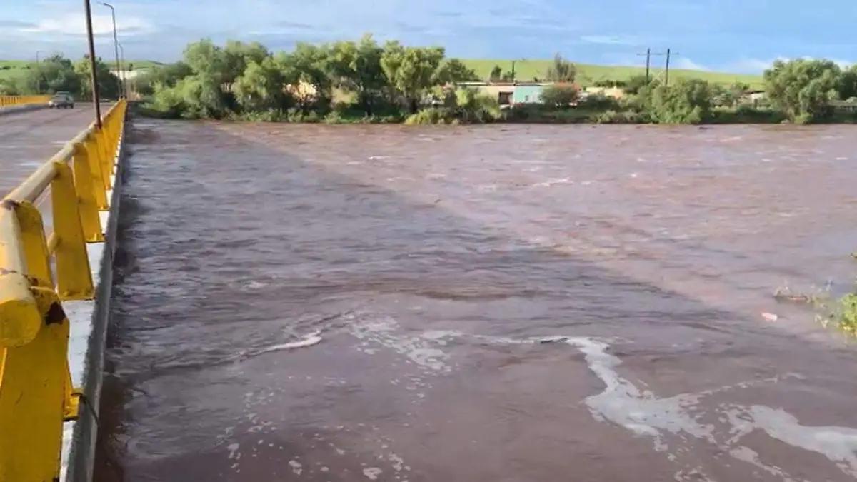 En alerta habitantes de San Francisco de Borja por creciente del río San Pedro