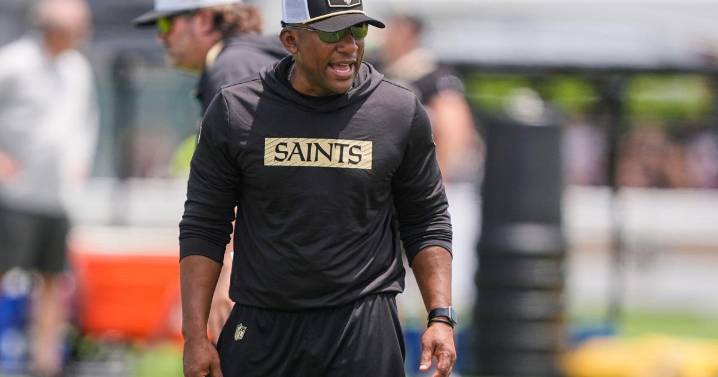 Career college coaches soured by effects of the transfer portal and NIL are seeking NFL jobs
