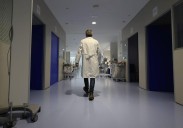 La seguridad y vigilancia del Hospital de Salamanca no cambia de manos con aumento de precio incluido