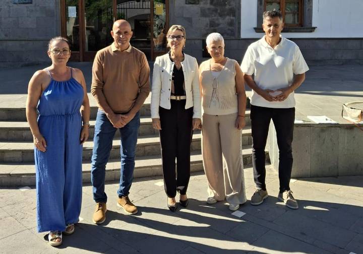 El PSOE denuncia que el gobierno de San Bartolomé de Tirajana prioriza Festejos sobre la vivienda