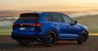 Volkswagen Touareg to stay in Australian showrooms 