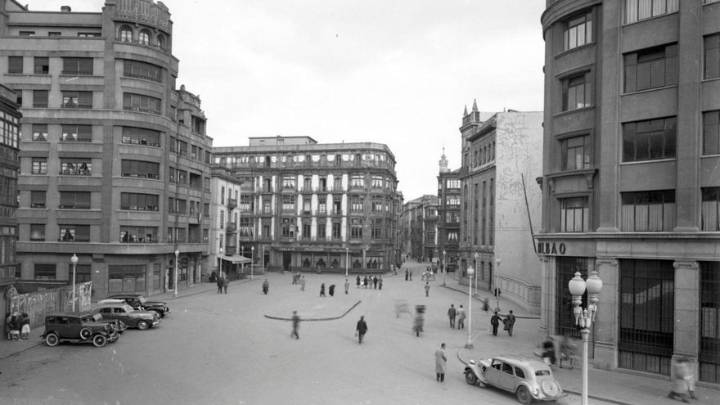 Gijón de 1849 a 1969: la muestra del Palacio de Revillagigedo aglutina a buena parte de los fotógrafos más relevantes de la ciudad