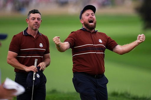 Europa toma ventaja récord de cara a duelos individuales del domingo en la Copa Ryder