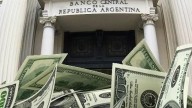 El dólar oficial retrocedió por intervención en el MULC