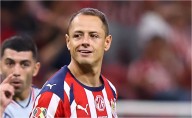 Chicharito Hernández ignora la crisis de Chivas; asegura que dará un “curso de funadas”