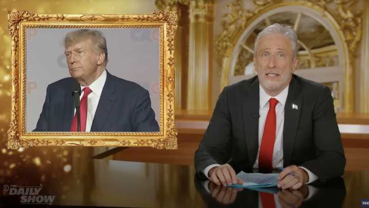 Jon Stewart reacts to Jimmy Kimmels suspension with a 23-minute hilarious, administration