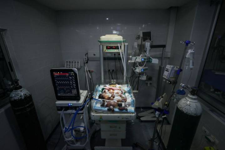 Babies in Gaza City incubators at risk as Israeli assault intensifies, UNICEF says