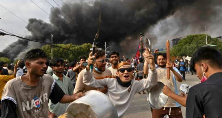Más de diez mil presos siguen prófugos tras el caos desatado por las protestas en Nepal