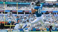 Jaguars open season with 26-10 victory over the Panthers