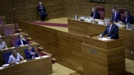 Vox mete presión con el valenciano, pero exhibe sintonía con Mazón