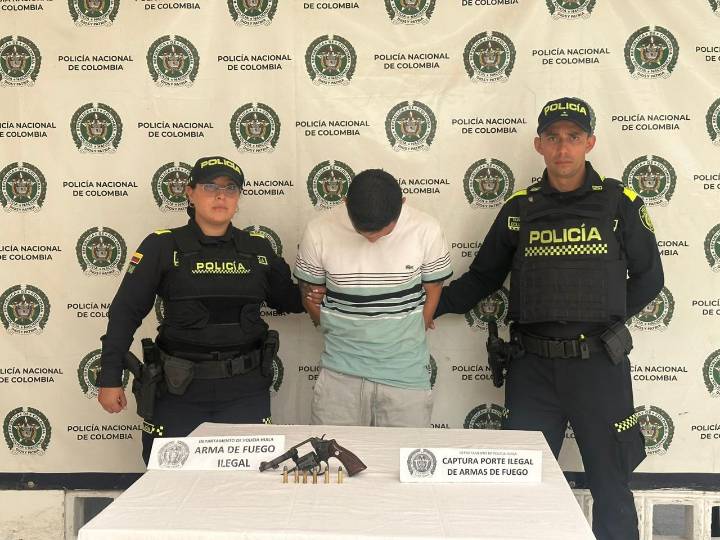 Policía Nacional captura a hombre en Pitalito por lesiones personales y porte ilegal de armas de fuego