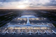 Rival Heathrow bid drafts in Changi in effort to win runway contract