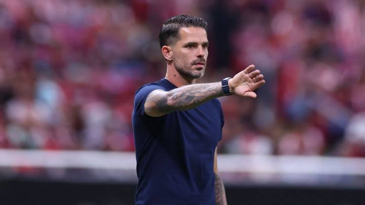 Chivas vs Necaxa: Historias a seguir en el reencuentro con Gago