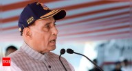 Break old institutional silos, move towards jointness: Min to forces