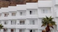 3 heridos tras un desprendimiento de rocas sobre un hotel en Ibiza