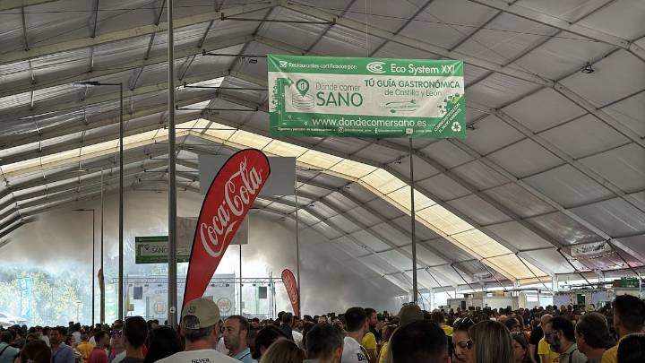 Un incendio en una freidora obliga a desalojar la caseta de Andalucía en el recinto ferial de Valladolid