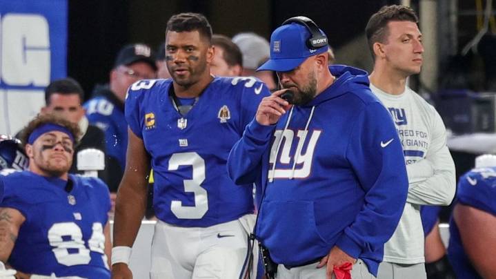 Russell Wilson hears the boos as Giants fall to 0