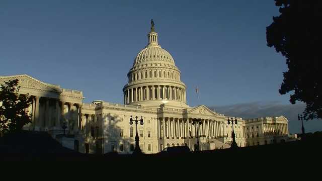 'I think we're headed to a shutdown,' Vance warns as talks stall