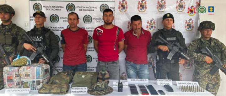 Judicializados presuntos integrantes del Frente 57 de las disidencias de las Farc por exigir dinero a comerciantes en el sur del Tolima