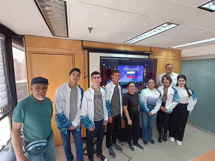 Jóvenes astrónomos formados en Mérida representan a Venezuela en la OWAO 2025
