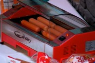 Maitlynn’s Hot Dog Roller Is the Real Star of the Show