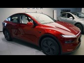 Tesla Door Handles Are Focus of US Safety Probe After Bloomberg Investigation