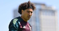 Memo Ochoa no logra firmar con su nuevo equipo y su carrera está en suspenso; ¿qué pasará con el mexicano?