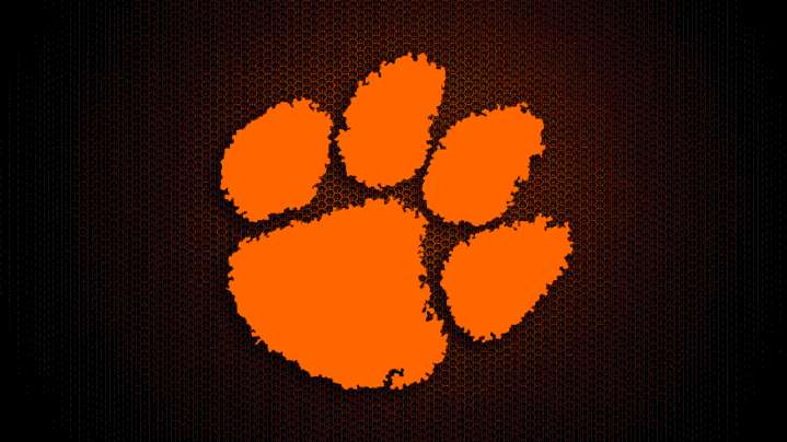 Politicians criticize Clemson prof. posts on Kirk death