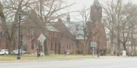 Mount Holyoke College offering free tuition to some families