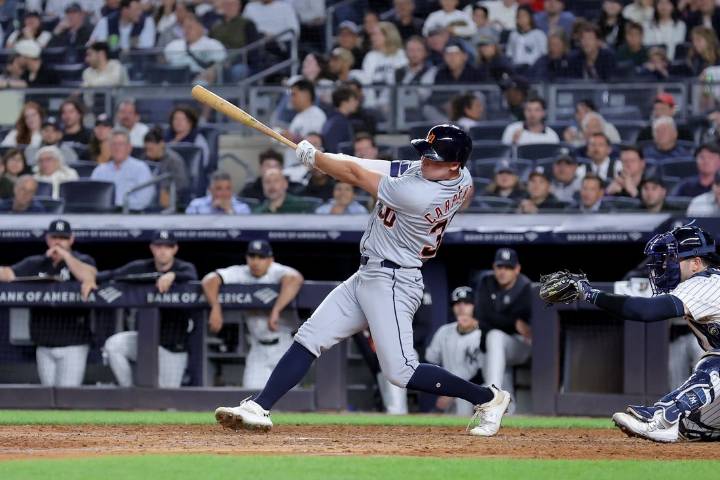 Deadspin | Nine-run 7th inning sends Tigers to blowout of Yankees