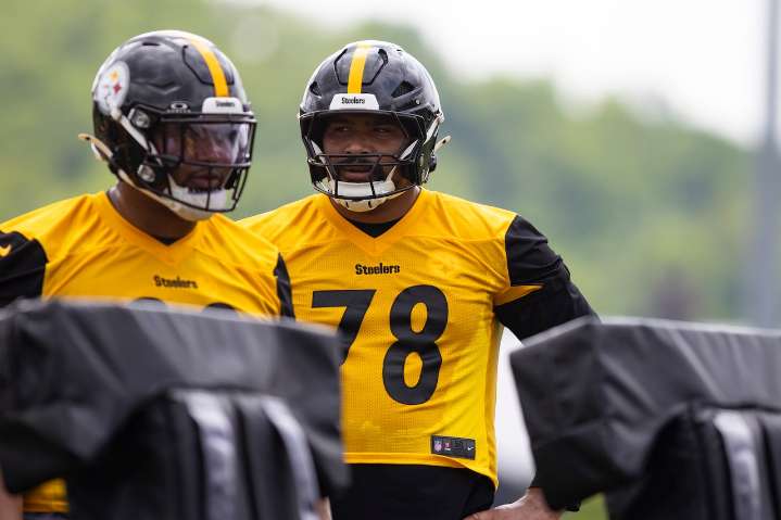 Impressive Steelers rookie DT among several players changing numbers before Week 1